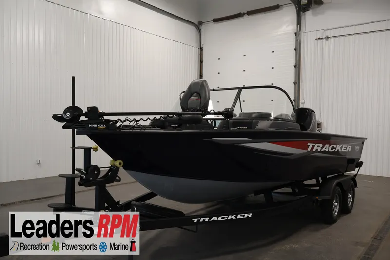 The Image of Tracker Targa 18 WT 2025 - undefined