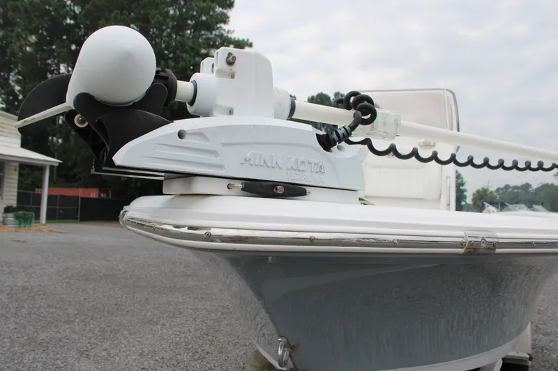 Slide: The Image of 2018 Sea Hunt BX21 boat with Minn Kota trolling motor on the bow. - 5