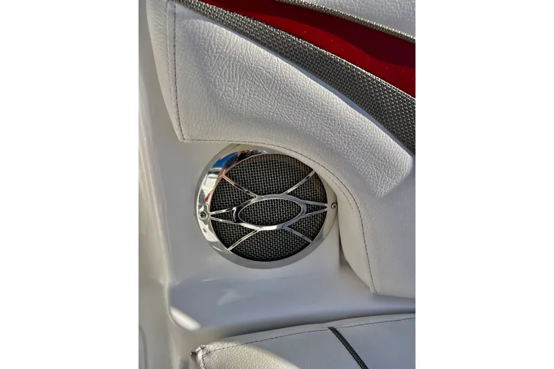 Slide: The Image of Speaker detail on 2013 Hurricane SunDeck 2200 OB boat with white upholstery. - 53
