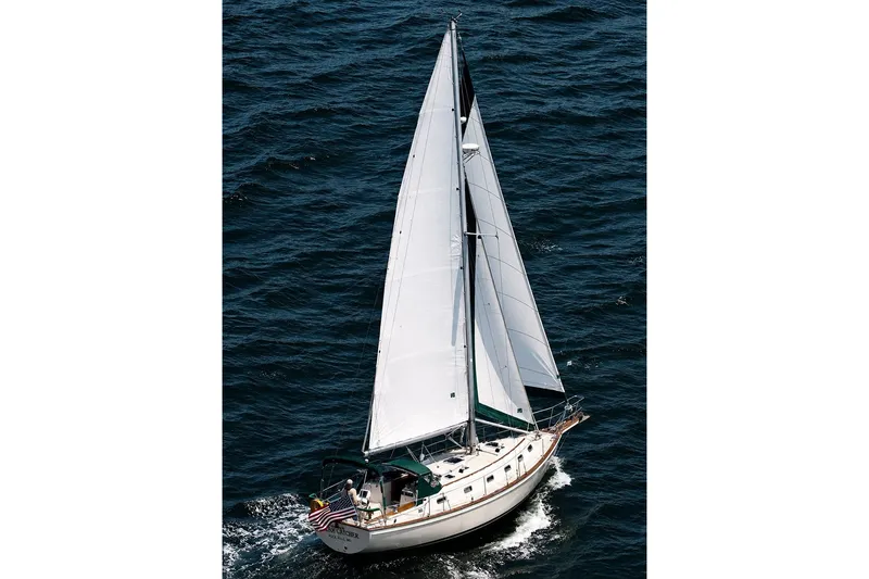 Slide: The Image of 1995 Island Packet 40’ “DREAM CATCHER” Offered by Northstar Yacht Sales - Please Contact: Chris Carney, CPYB at 401-633-2070 - 54
