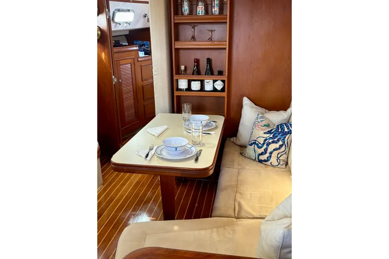 Slide: The Image of 1995 Island Packet 40’ “DREAM CATCHER” Offered by Northstar Yacht Sales - Please Contact: Chris Carney, CPYB at 401-633-2070 - 28