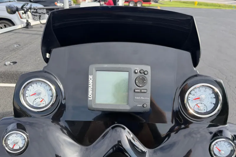 Slide: The Image of Dashboard of a 2016 Nitro Z18 boat with Lowrance Mark-5x Pro fishfinder. - 12
