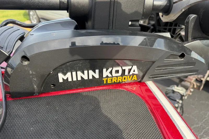 Slide: The Image of Minn Kota Terrova motor on a 2016 Nitro Z18 boat deck. - 18