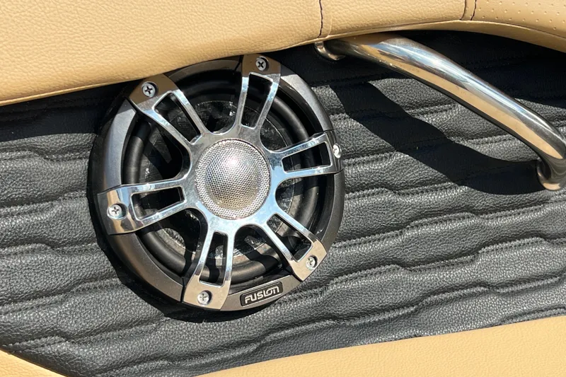 Slide: The Image of Speaker detail on 2022 Sea Ray SPX 210 boat interior. - 28