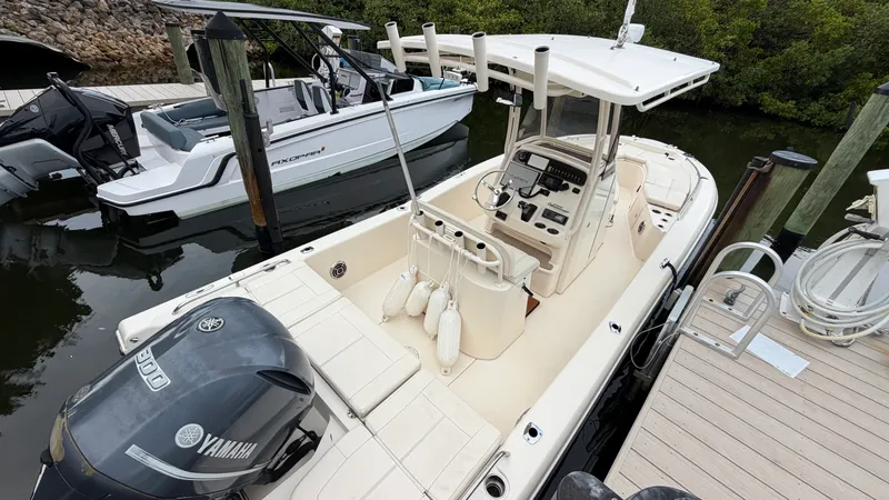 Slide: The Image of Grady-White 251 COASTAL EXPLORER 2015 - 5