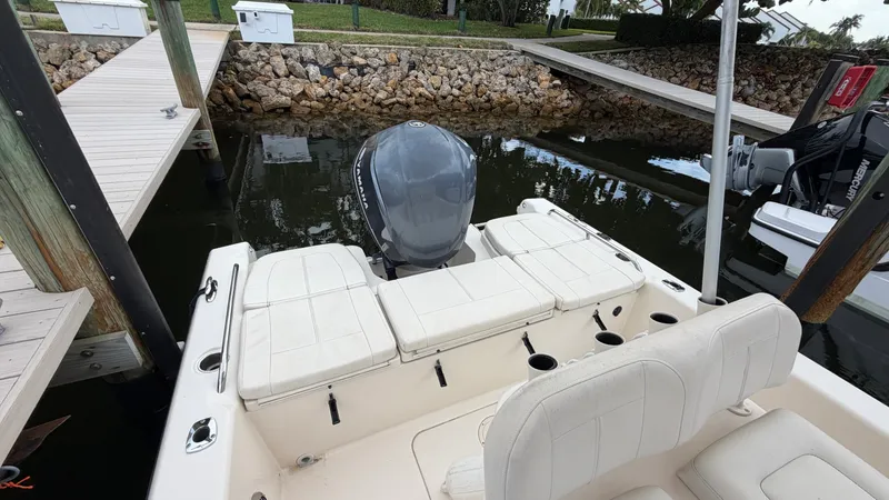 Slide: The Image of Grady-White 251 COASTAL EXPLORER 2015 - 14
