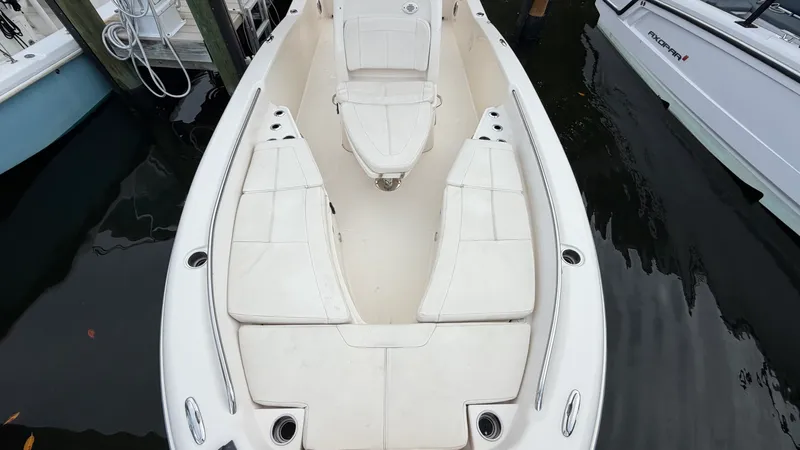 Slide: The Image of Grady-White 251 COASTAL EXPLORER 2015 - 11