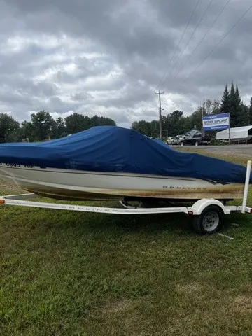 The Image of Bayliner 175 Bowrider 2009 - 1
