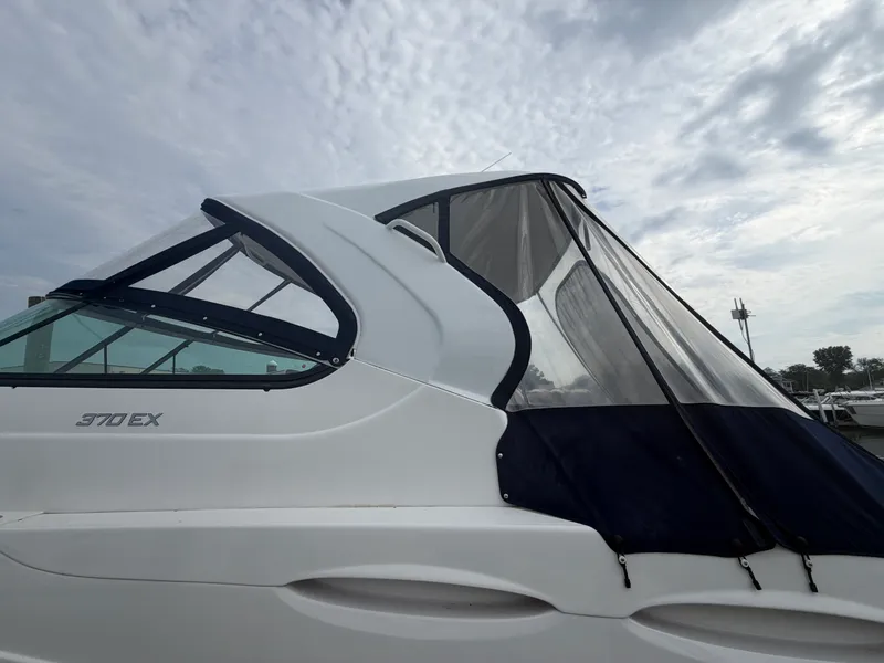 Slide: The Image of Rinker 370 EX 2019 - 5