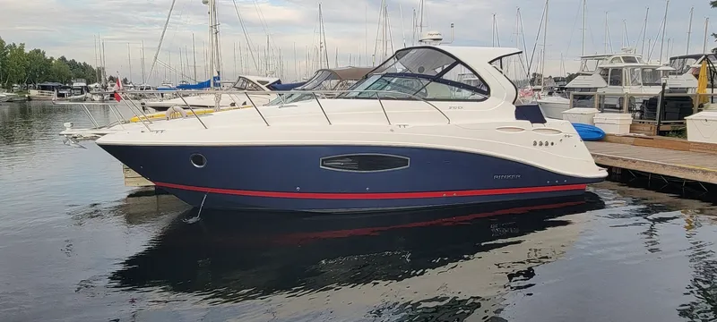 Slide: The Image of Rinker 370 EX 2019 - 3