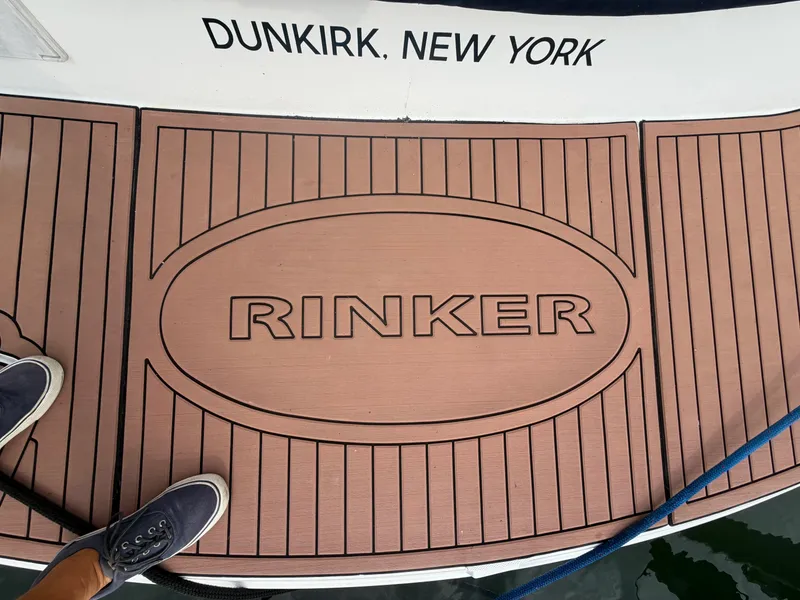 Slide: The Image of Rinker 370 EX 2019 - 6