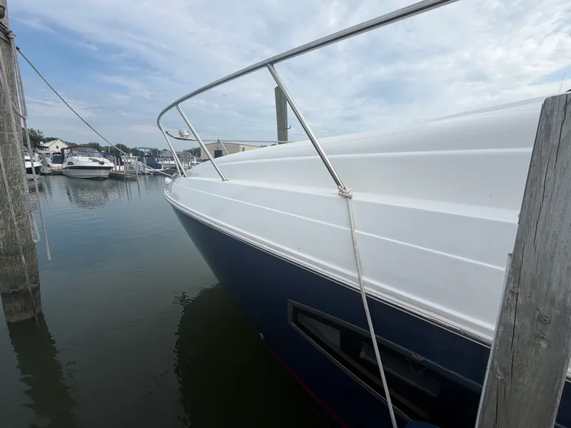 Slide: The Image of Rinker 370 EX 2019 - 4