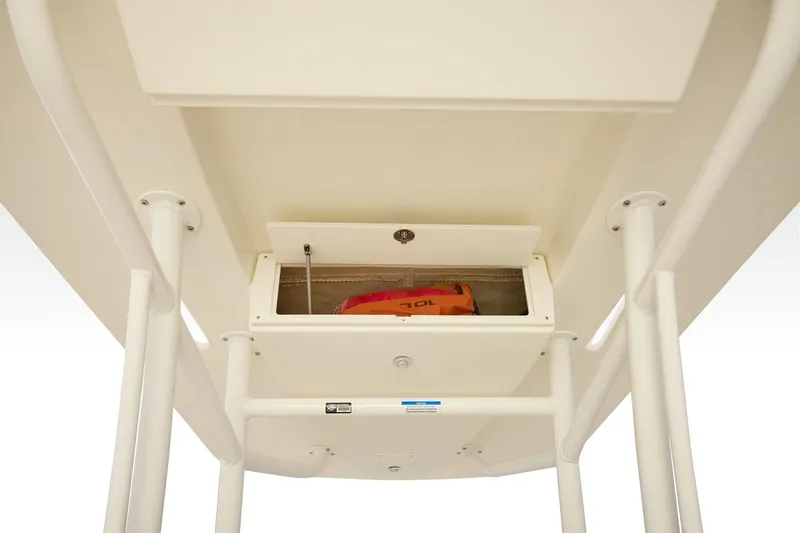 Slide: The Image of Mako 226 Center Console 2027 - 17