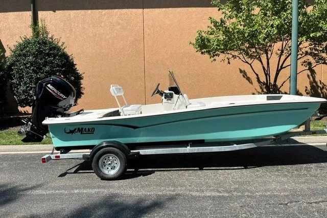 The Image of Mako Pro Skiff 17 CC 2027 - undefined