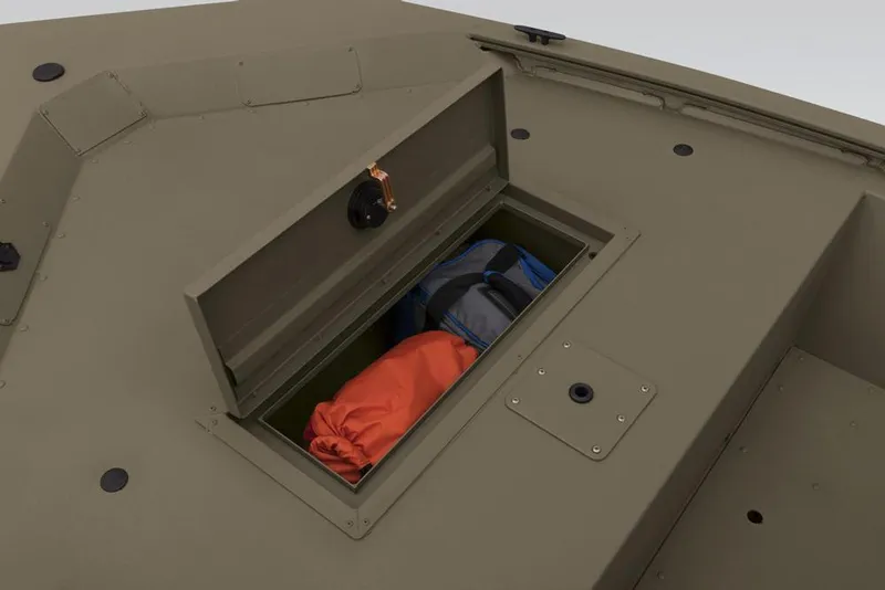 Slide: The Image of Tracker Grizzly 1648 SC 2027 - 23