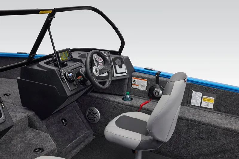 Slide: The Image of Tracker Pro Guide V-175 WT 2027 - 23