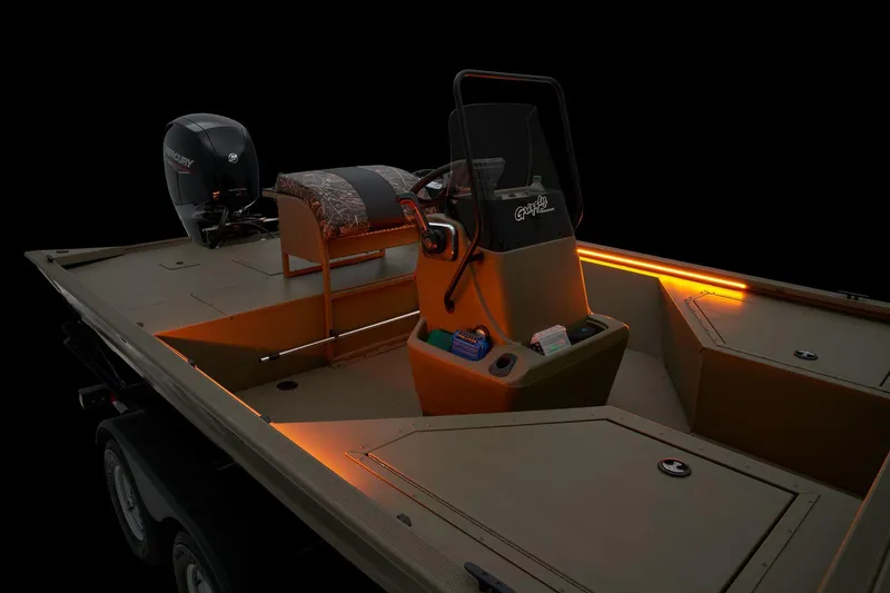 Slide: The Image of Tracker Grizzly 2072 CC Sportsman 2027 - 59