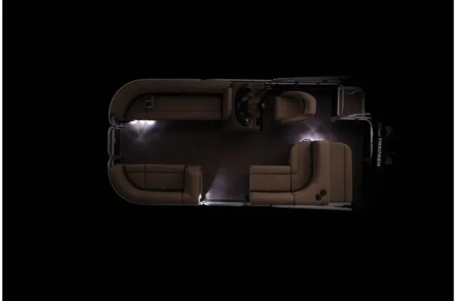 Slide: The Image of Sun Tracker Party Barge 18 DLX 2023 - 38