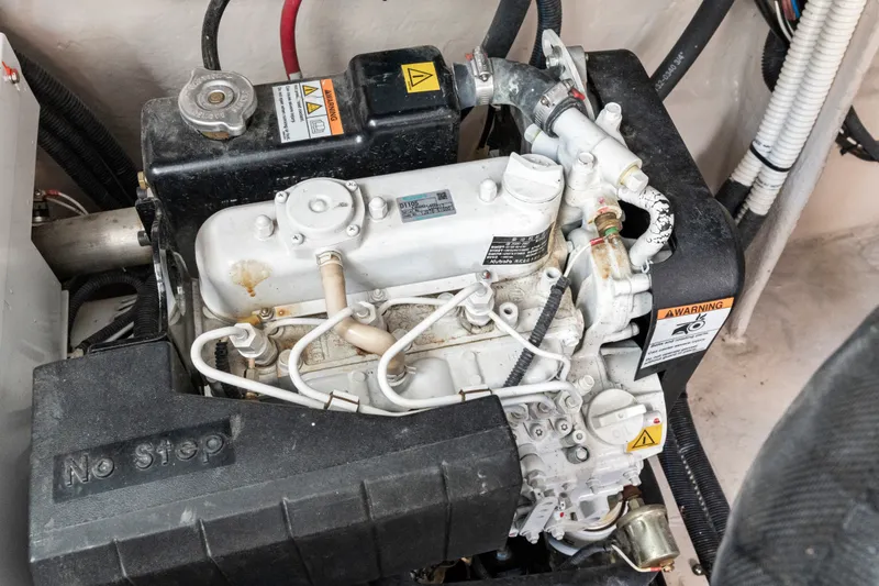 Slide: The Image of Generator with LOW HOURS. Oil Samples available. - 51