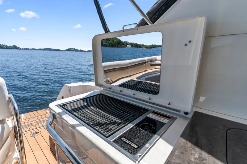 Slide: The Image of Optional Electric Kenyon Grille. - 25