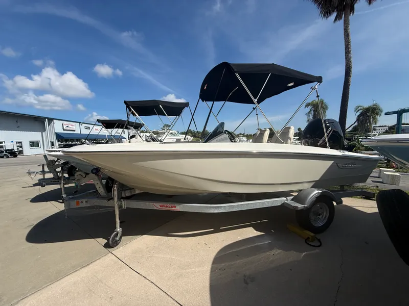 The Image of Boston Whaler 160 Super Sport 2027 - 0