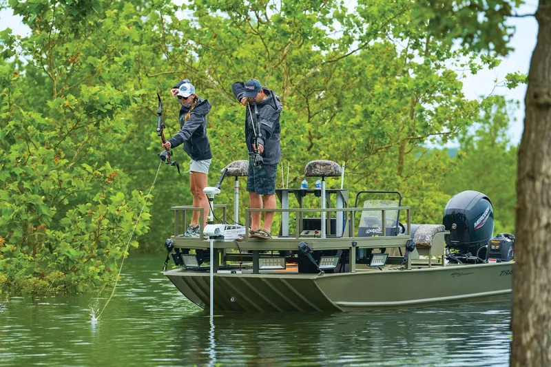 Slide: The Image of Tracker Grizzly 2072 CC Sportsman 2027 - 61
