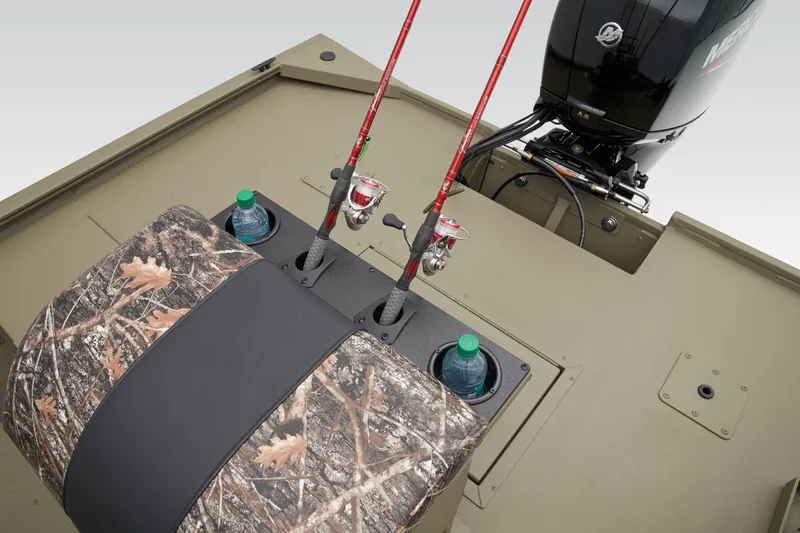 Slide: The Image of Tracker Grizzly 2072 CC Sportsman 2027 - 34