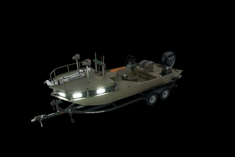 Slide: The Image of Tracker Grizzly 2072 CC Sportsman 2027 - 51