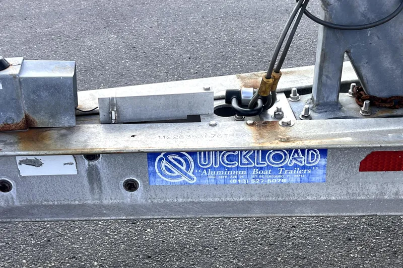 Slide: The Image of Trailer hitch of a Quickload aluminum boat trailer, suitable for 2005 Sea Ray SLX 280. - 40