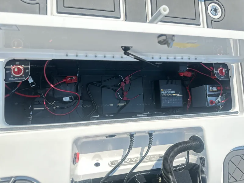 Slide: The Image of Caymas XS 21 Pro 2026 - 17