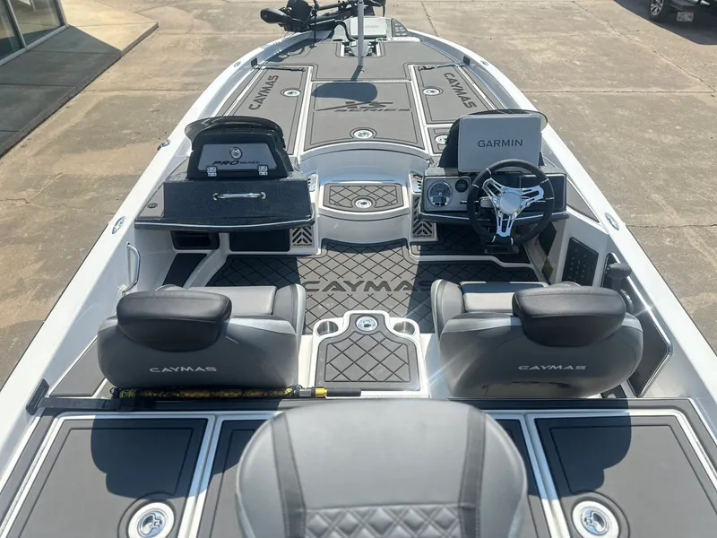 Slide: The Image of Caymas XS 21 Pro 2026 - 3