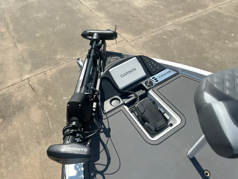 Slide: The Image of Caymas XS 21 Pro 2026 - 6