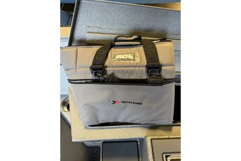Slide: The Image of Gray Xpress Boats bag on 2027 Xpress H20 Crappie boat deck. - 9