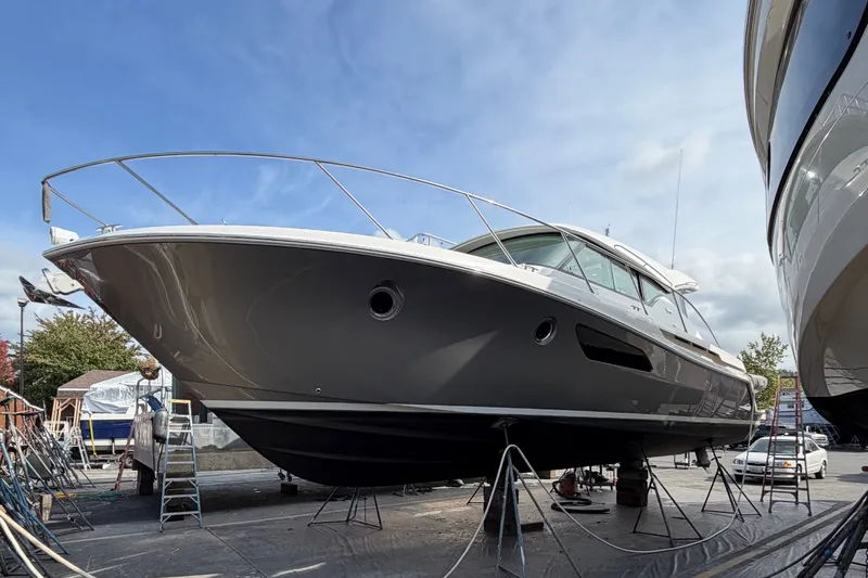 Slide: The Image of Tiara C44 Coupe 2019 - 60