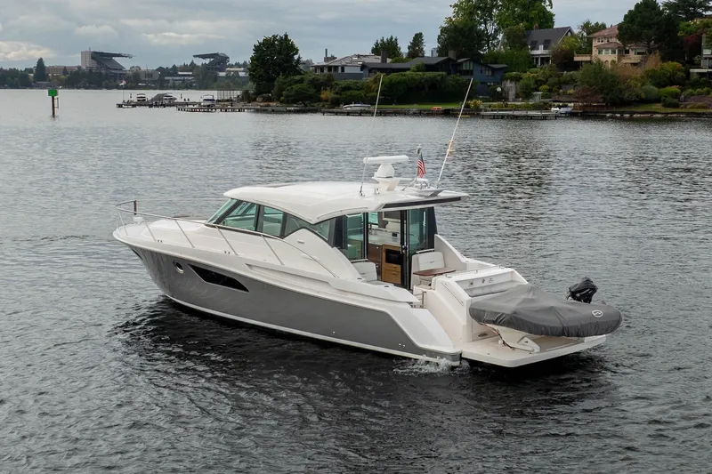 Slide: The Image of Tiara C44 Coupe 2019 - 74