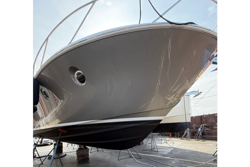 Slide: The Image of Tiara C44 Coupe 2019 - 61