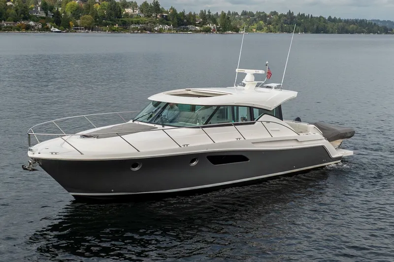 Slide: The Image of Tiara C44 Coupe 2019 - 76