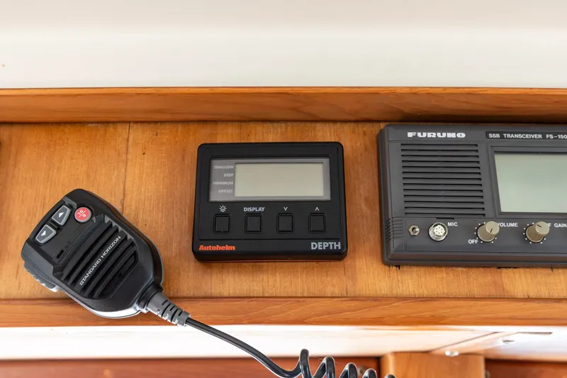 Slide: The Image of Marine electronics on a 1991 Kadey-Krogen 42, featuring Autopilot and Furuno transceiver. - 34