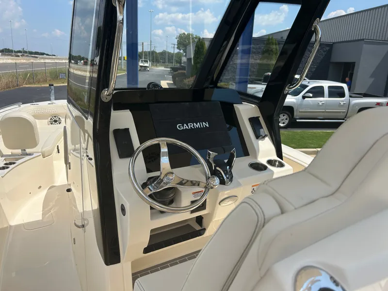 Slide: The Image of Scout 260 LXF 2027 - 17