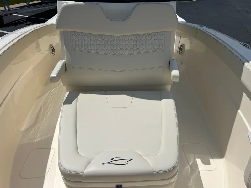 Slide: The Image of Scout 260 LXF 2027 - 34