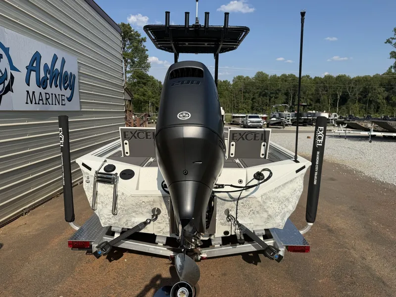 Slide: The Image of Excel Bay Pro 203 200HP-T TOP-SEADECK 2027 - 5