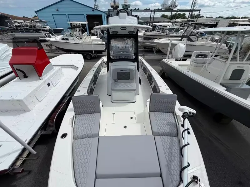 Slide: The Image of Pathfinder 2800 Hybrid 2026 - 10