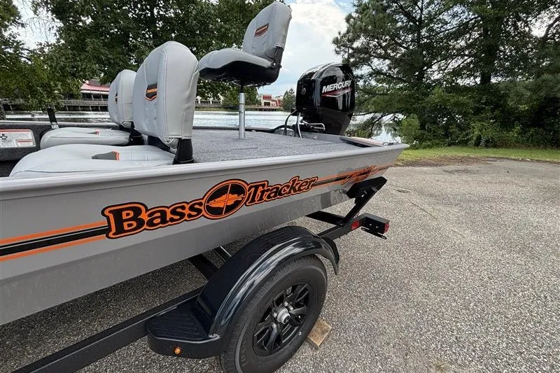 The Image of 2027 Tracker Bass Tracker Classic Limited boat with Mercury engine on trailer. - 13