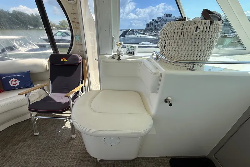 Slide: The Image of Interior of a 2007 Sea Ray 40 Motor Yacht with seating and decor. - 36