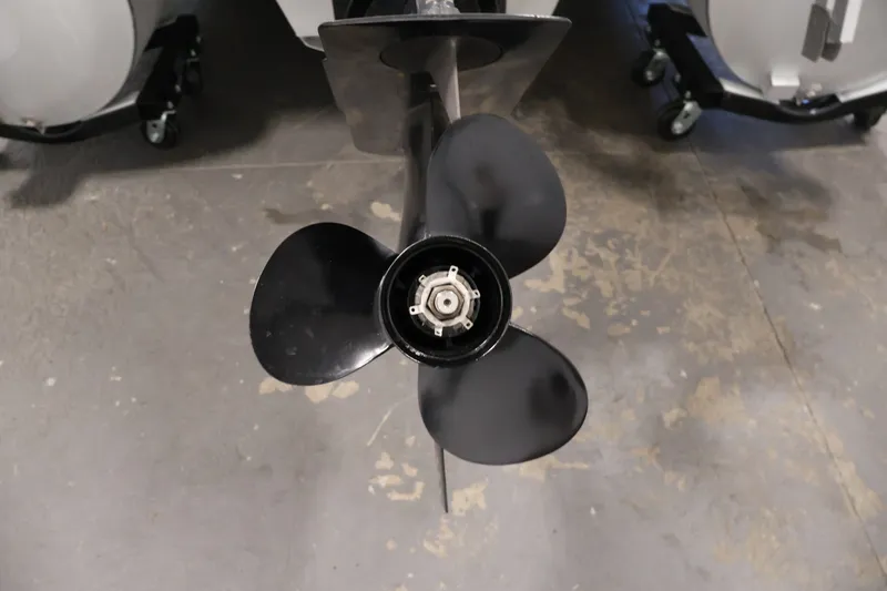 Slide: The Image of Propeller of a 2011 Sylvan Mirage 8520 boat on a concrete floor. - 40