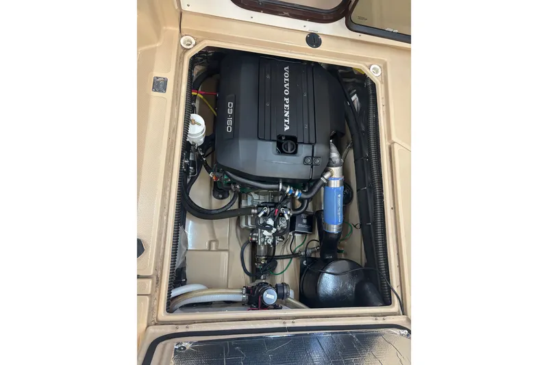 Slide: The Image of Engine compartment of 2015 Ranger Tugs R-25 SC with Volvo Penta D3-150 engine. - 20