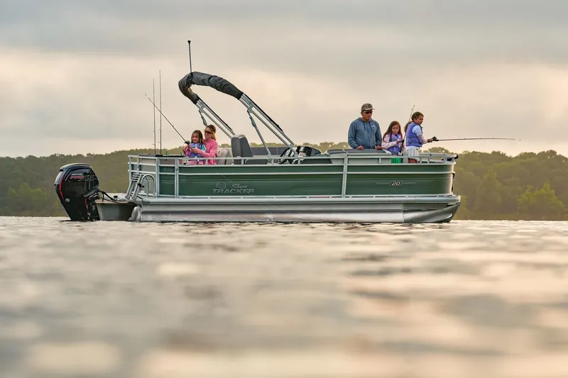Slide: The Image of Sun Tracker Fishin' Barge 20 DLX 2027 - 54