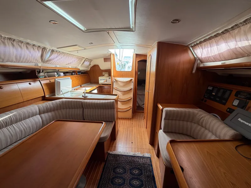 Slide: The Image of Jeanneau Sun Odyssey 40.3 2000 - 16