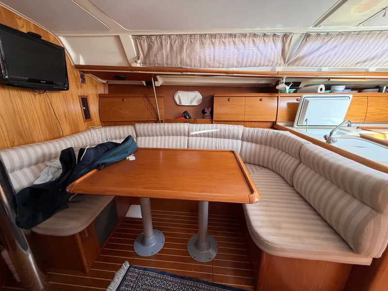 Slide: The Image of Jeanneau Sun Odyssey 40.3 2000 - 17