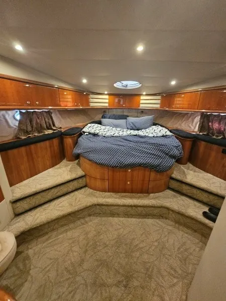 Slide: The Image of Sunseeker Manhattan 62 1998 - 19